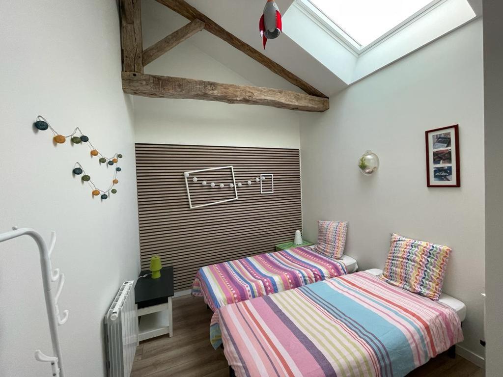Gite De Charme - 3 Chambres, 5 Lits - De 4 A 7 Personnes Avanton Εξωτερικό φωτογραφία